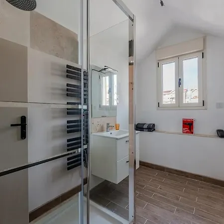 Centre T6 Climatisé, Grand Comfort Appartement *